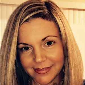 Meet your Posher, Alana